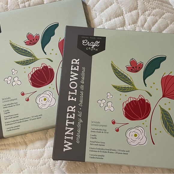 Embroidery Kit Winter Flowers NEW - Picture 3 of 3